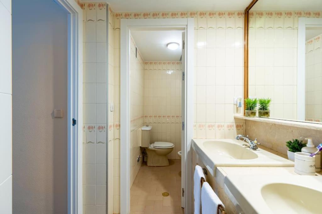Behouse Sierpes Apartment Seville Ngoại thất bức ảnh